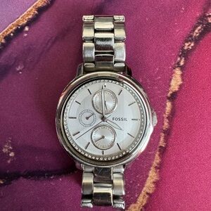 Women, silver fossil watch